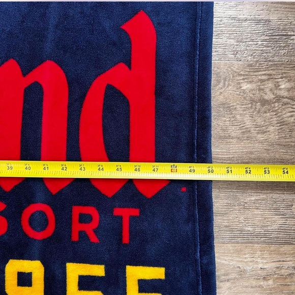 Disneyland Resort Mickey #1 Fan Throw Blanket Plush 50x58 Authentic Disney Parks - Picture 5 of 6